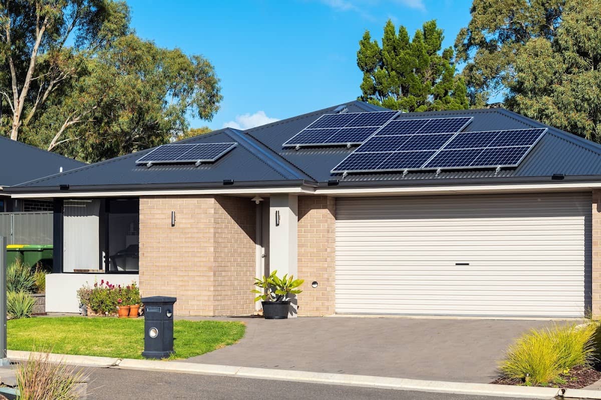 Ontario Solar Panel Pros photo 2