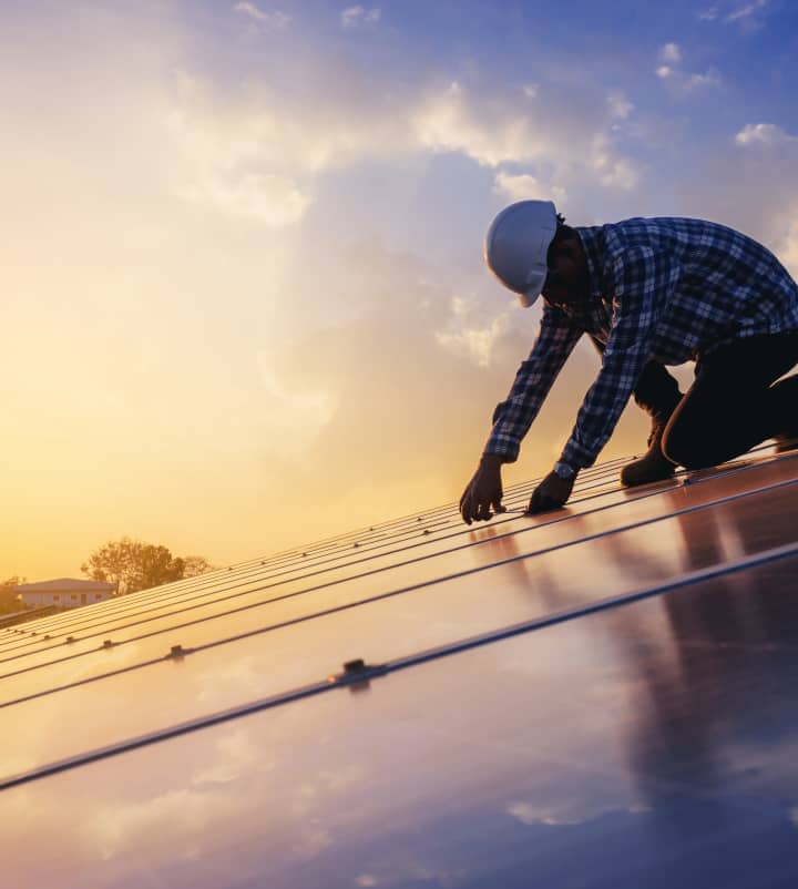 Photograph published by Toronto Solar Solutions, a solar panel repair and maintenance company in Leaside